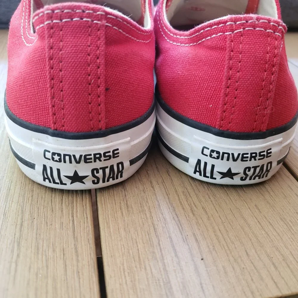 Red Converse Low